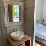 L'auberge De La Goutille