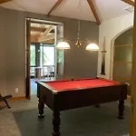 فندق مبيت وإفطار L'auberge De La Goutille 3*