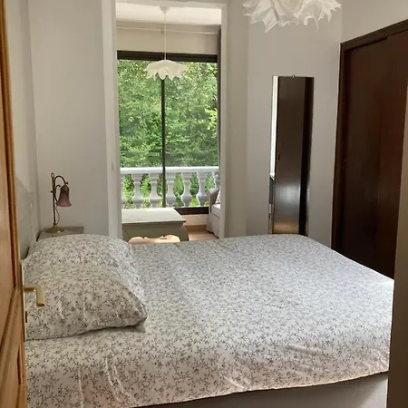 ベッド・アンド・ブレックファスト L'auberge De La Goutille Capvern