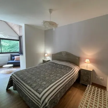 L'auberge De La Goutille 캡버른