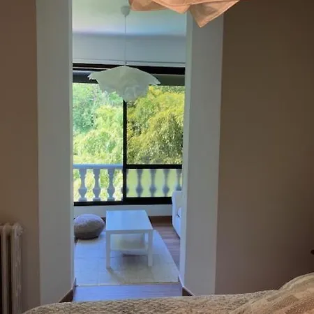 L'auberge De La Goutille 캡버른