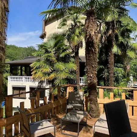 ベッド・アンド・ブレックファスト L'auberge De La Goutille *