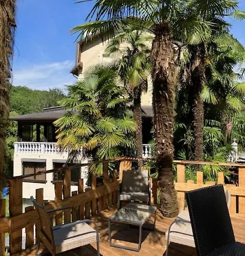 Bed & Breakfast L'auberge De La Goutille 3*